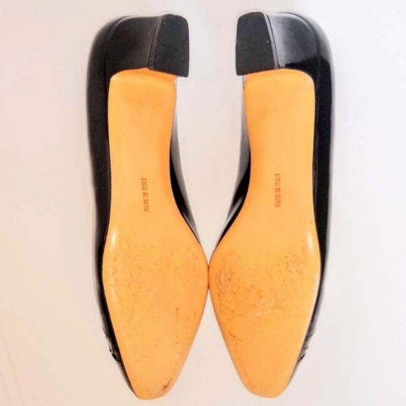 Salvatore Ferragamo Black Patent Leather Pumps 7 B - Picture 3 of 8